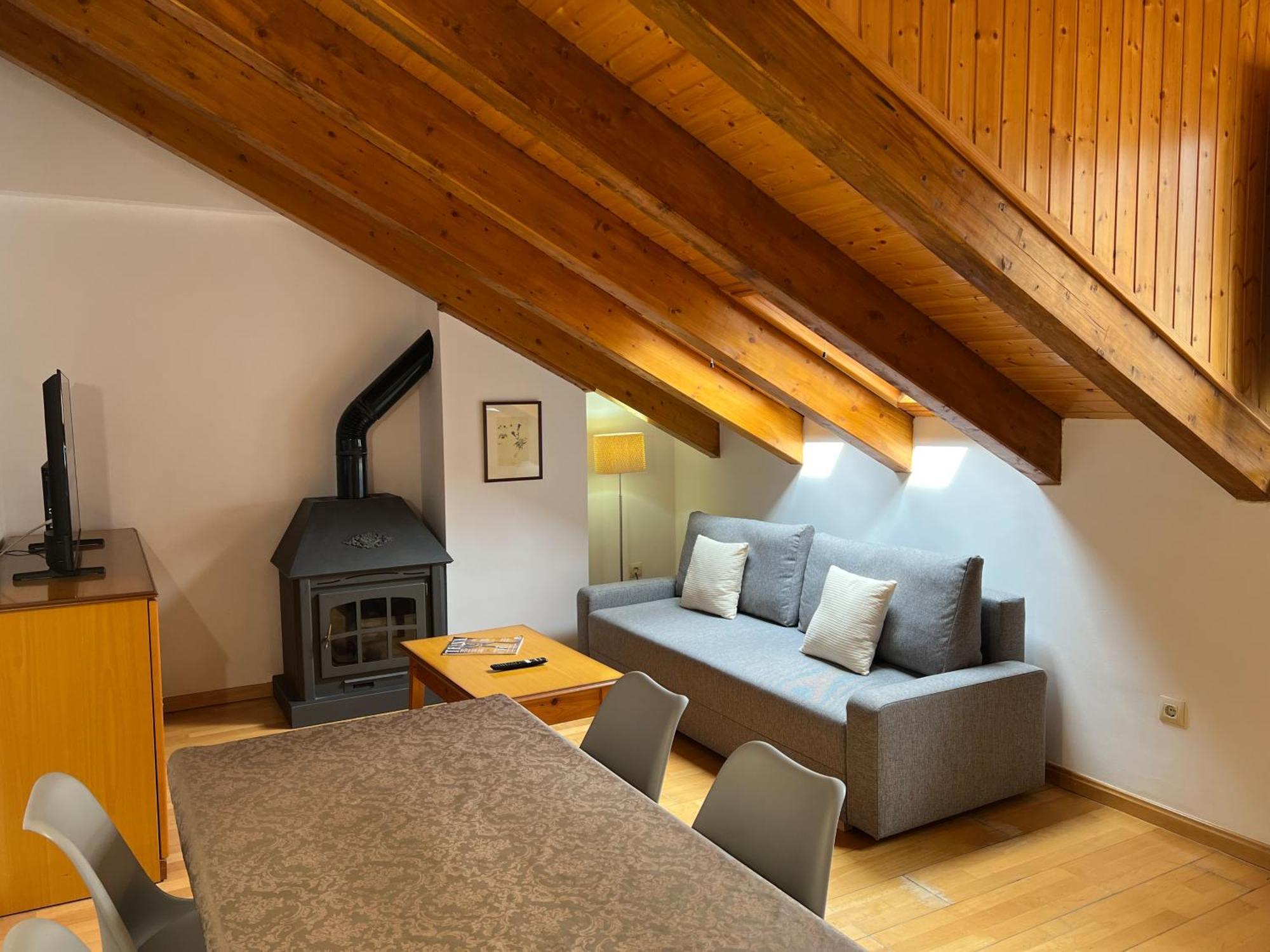 Casa La Muga Apartman Benasque Kültér fotó